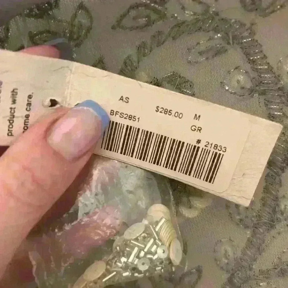 Moyna ~ intricate beaded formal sleeve jacket size M - Picture 14 of 16